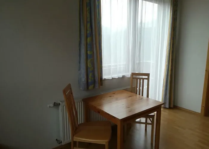 Farmház Sinsamreith, Familie Ensmann